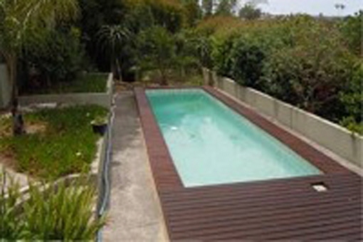 Pool and sun area