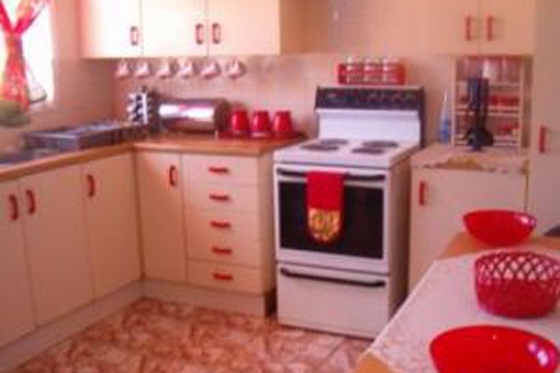 Bright and spacious kitchen area